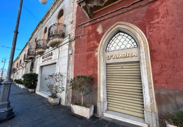 Tentata rapina a D'Ambra, la Confcommercio: "Atto ignobile che colpisce e scuote"