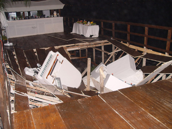 Crollo solarium Torre Archirafi: riformata la sentenza di primo grado. Il Comune non dovrà risarcire