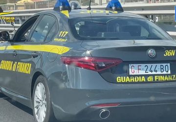 Guardia di Finanza sequestra circa 2 kg di cocaina e quasi 40 kg di hashish e arresta tre corrieri VIDEO