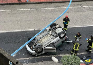 Gravina di Catania, spaventoso incidente mortale. La vittima è una donna