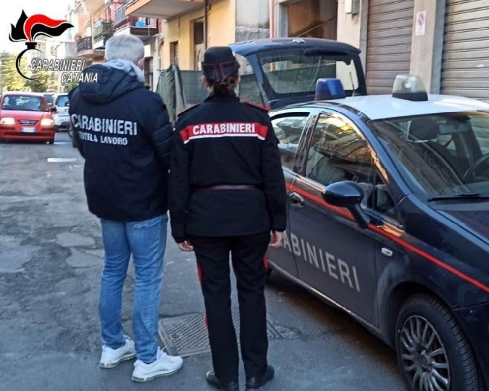 Paternò, contrasto al lavoro in nero: chiuso un bar dai Carabinieri