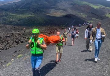 Soccorsa turista americana infortunatasi sull'Etna