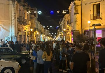 Le notti bianche giarresi, assalto di 15 mila persone. Street Food Fest: ha vinto la qualit&agrave; del cibo
