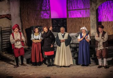 La Compagnia Teatrale Jonica premiata al Gran Gal&agrave; del Teatro Dialettale di Castelbuono