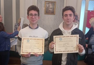 Due studenti del Fermi premiati per i loro elaboratori sul perdono