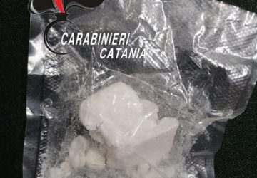 Fregato da tensione e &ldquo;gonfiori&rdquo;: arrestato con la coca dai Carabinieri