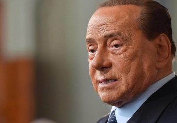 E' morto Silvio Berlusconi