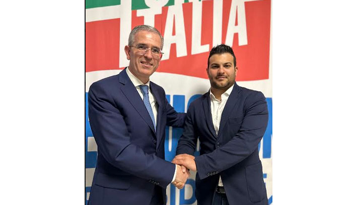 Sant’Alfio, il neo consigliere Enzo Neglia aderisce a Forza Italia