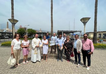 Al porto dell&rsquo;Etna-Marina di Riposto installato Flavofish, il primo pesce mangia plastica