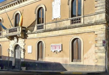 Lo scioglimento per mafia del Comune di Castiglione di Sicilia e il "ruolo" del sindaco Camarda