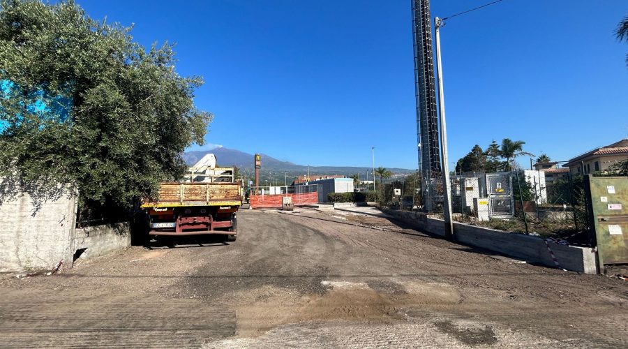 Giarre, bretella di via Luminaria: rush finale dei lavori