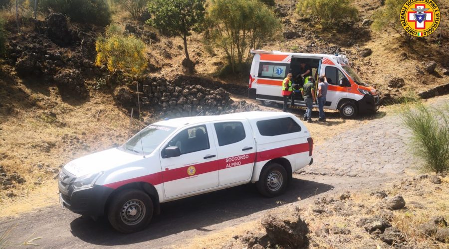 Castiglione, soccorsa operaia forestale colta da malore