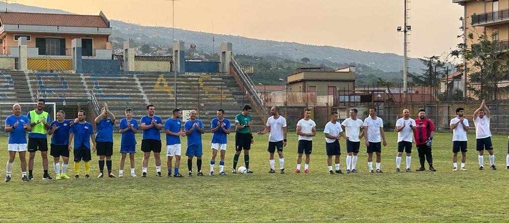 Giarre, “Un sorriso per Riccardo”… anche il calcio regala solidarietà!