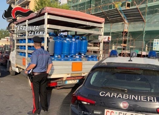 Sicurezza e legalit&agrave;: controlli ad attivit&agrave; commerciali ed agli utenti della strada