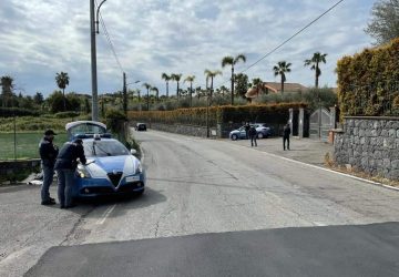 Polizia Acireale, controlli su strada intensificati