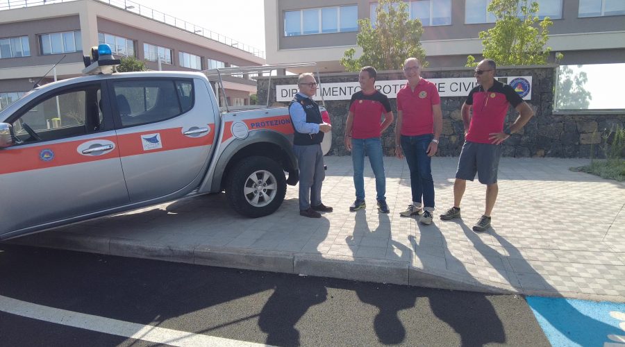Consegnato un fuoristrada della Protezione Civile al Soccorso alpino