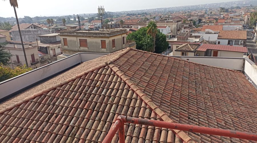 Mascali, appaltati lavori efficientamento energetico. Pannelli solari in municipio
