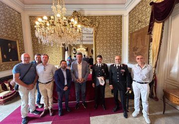 Giarre, cerimonia di insediamento del nuovo comandante dei Cc, capitano D'Arco