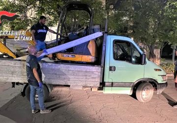 Sventata dai Carabinieri la rapina di un escavatore