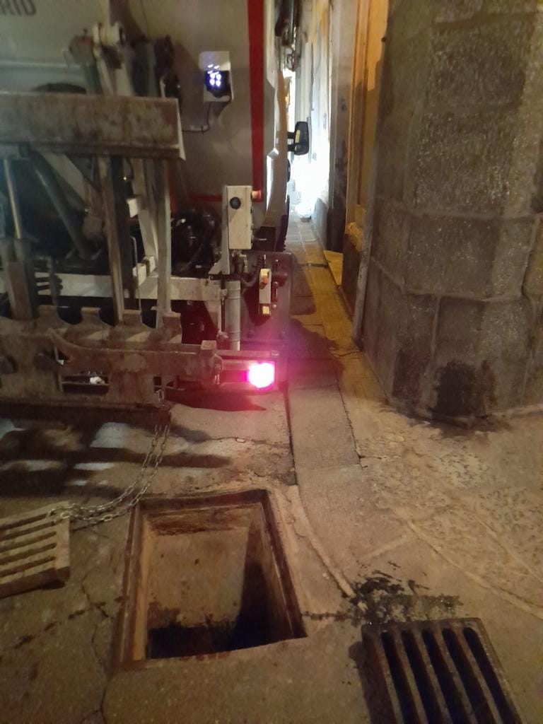 Giarre, nuova fase di pulizia delle caditoie nel centro storico