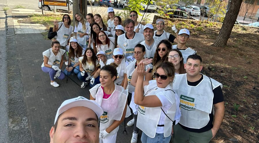 Giarre, volontari Mc Donald’s e Igm bonificano area a verde sottoponte Regina Pacis