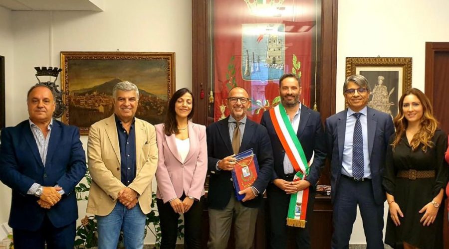 Il questore di Catania ricevuto dal sindaco di Acireale, Barbagallo