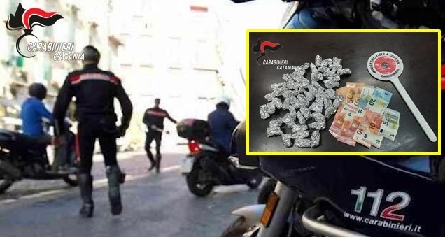 Tentano la fuga in contromano ma vengono arrestati dai Carabinieri: in manette due giovani spacciatori