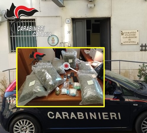 La droga viaggia su corriere espresso: arrestato dai Carabinieri