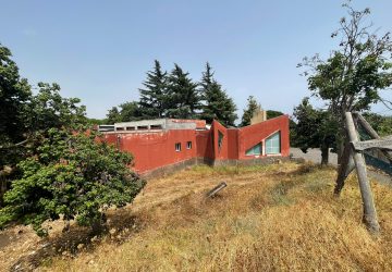 Riposto, dopo le proteste sui social l'annuncio: "l'asilo nido comunale riapre domani"