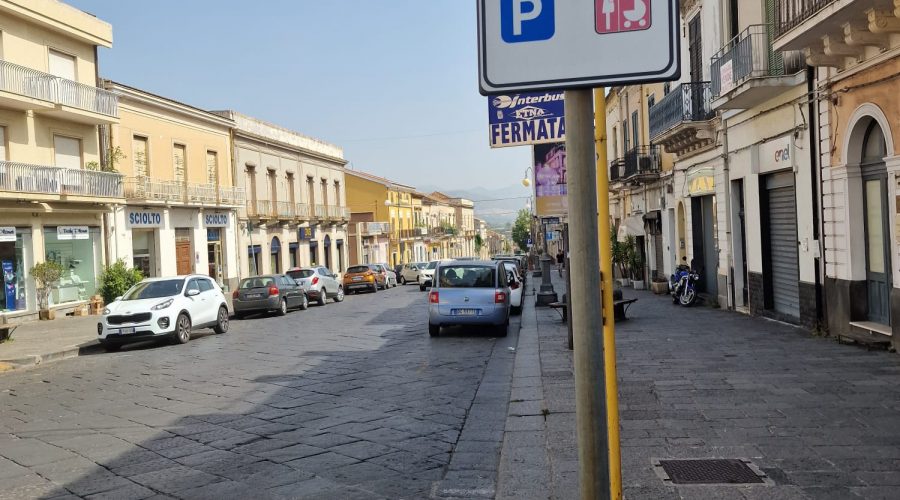 Giarre, permessi rosa per fruire degli stalli al servizio delle donne