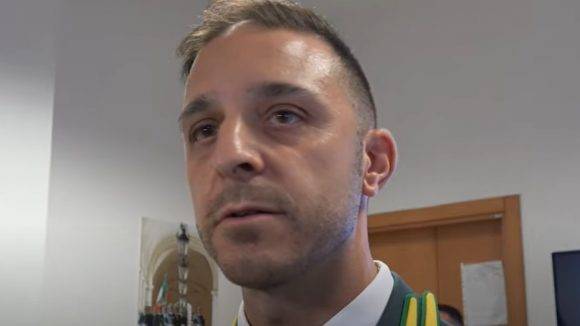 Rimini, malore in mare: muore un ufficiale acese della Guardia di Finanza