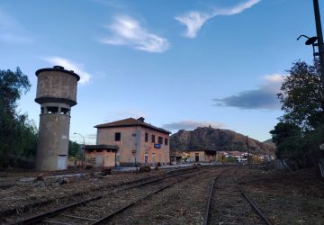 La stazione ferroviaria di Francavilla torna a rivedere la luce