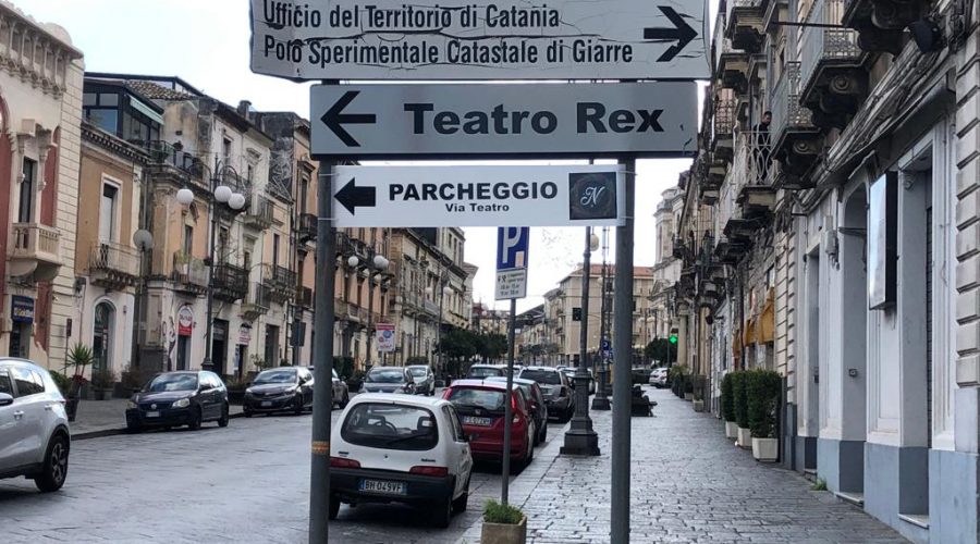 Giarre, valorizzare il parcheggio di via Teatro. Segnaletica della Confcommercio