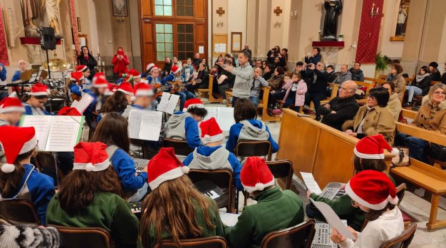 Natale da protagonista per gli alunni dell’Istituto Comprensivo Mascali