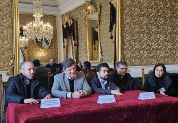 Giarre, il sindaco incontra in municipio i sacerdoti delle comunit&agrave; parrocchiali