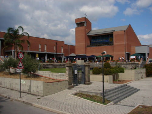 Riposto, questa sera ai Santi Apostoli, Sorridendoinsieme