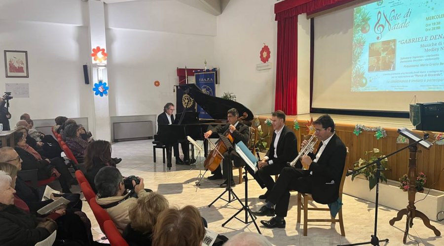 Giarre, il maestro Gabriele Denaro incanta l’auditorium del Sacro Cuore