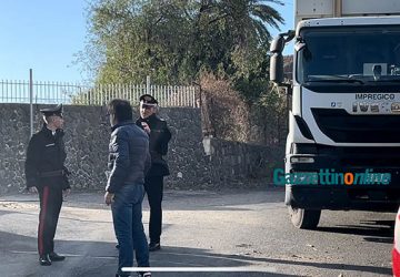 Riposto, incidente per un operaio giarrese della Impregico. Intervento dell'elisoccorso VD