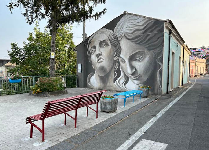 Presa, domani l’inaugurazione di una panchina rossa