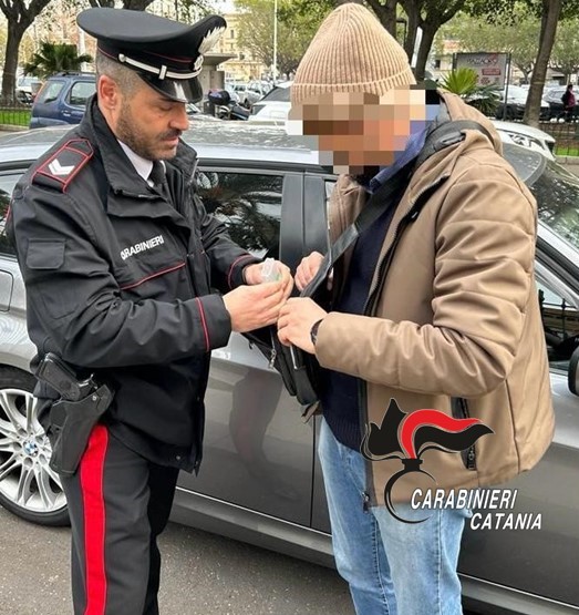 Contrasto ai parcheggiatori abusivi e ai guidatori indisciplinati