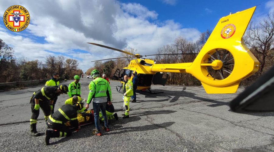 Etna, incidente ad un moticiclista: interviene elisoccorso