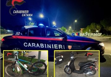 Rubano uno scooter ed una bici ma per strada incontrano i Carabinieri: arrestato 19enne