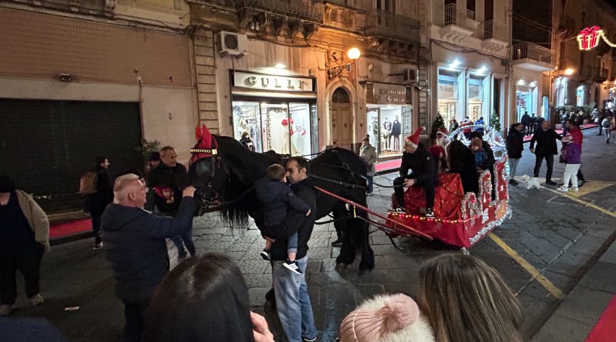 Giarre, concluso l’esperimento dell’isola pedonale: la città ha gradito una città a misura d’uomo