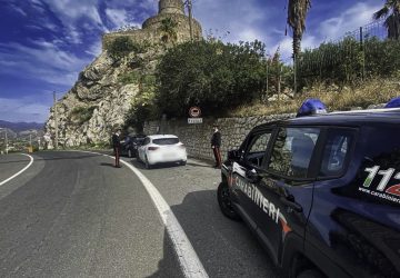 Controlli dei Carabinieri: tre persone denunciate. Sequestrata discarica abusiva di rifiuti pericolosi