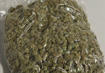 Beccati con quasi 2 Kg di droga: manette per due paternesi