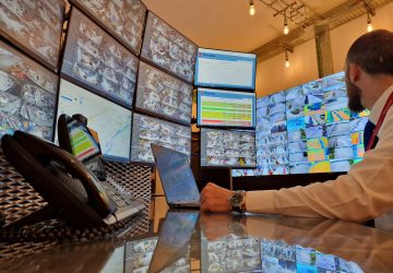 Sventata una spaccata, tre arresti