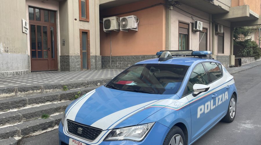 Nel garage un Suv rubato: denunciato