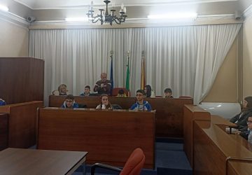 Mascali, celebrato il primo baby consiglio dei ragazzi dell'Istituto comprensivo