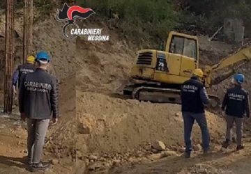 Controllati dai Carabinieri due cantieri edili ad Al&igrave; Terme e Giardini Naxos: denunciati i titolari. Sanzioni per oltre 100.000 euro