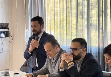 Giarre, il presidente del Consiglio Barbagallo, aderisce al movimento di Cateno De Luca